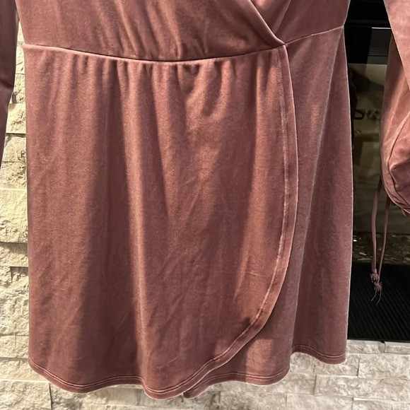 Urban OutfitterWomen Long Sleeve Romper Skort Size Med Preowned - Picture 4 of 10